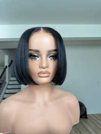 Image 1 of The Classic Muse Bob