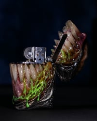 Image 6 of Xenomorph Skull Slim Zippo Lighter/Bleeding Drone/glow in the dark