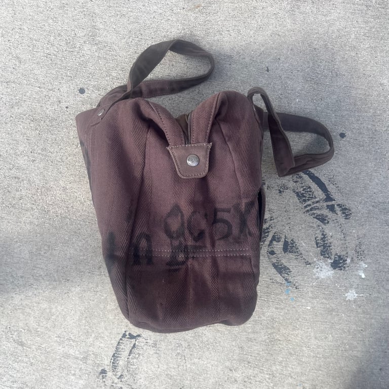 the online troll bag Image 3