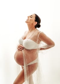 Image 5 of MATERNITY SESSION
