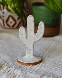 Image 1 of 'Perla' Saguaro Ring Holder