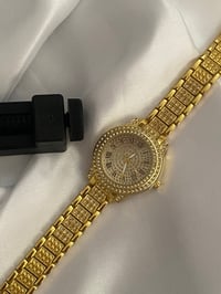 Image 1 of Gold glitzy watch & link remover 