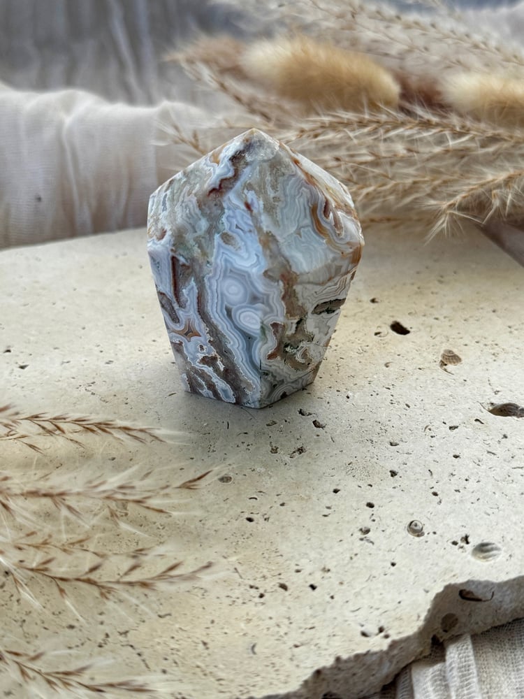 Image of Mexican Crazy Lace Agate Cupcake 