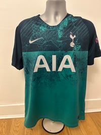 Image 2 of Tottenham Hotspur “LUCAS 27” 2018/19 Third Shirt + patches  (L)