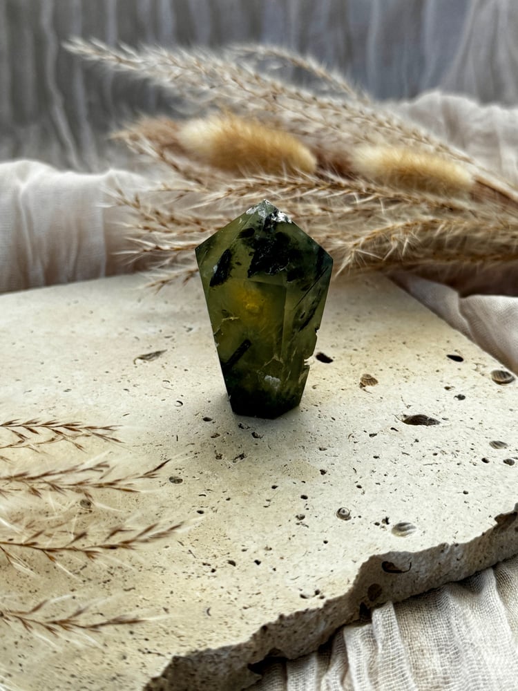 Image of Prehnite Cupcake Tower 