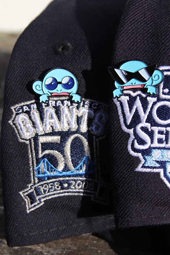 Image of Sunglasses Squirtle Peeker Pin