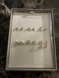 Aeropostale Earrings 