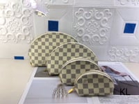 White 4piece makeup pouches 