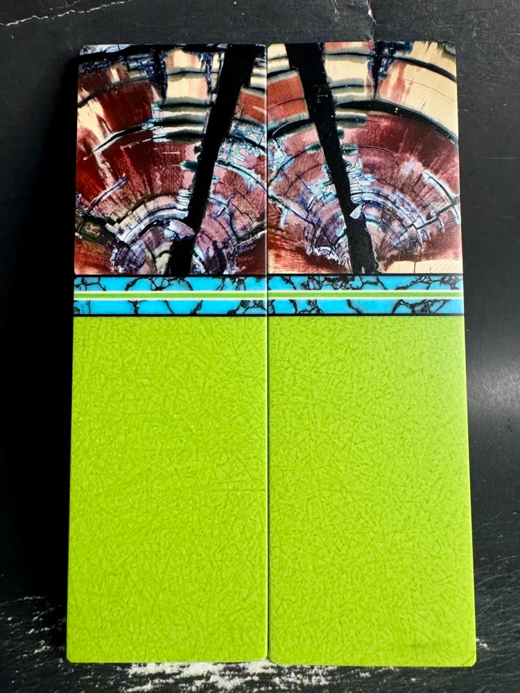 Image of Mammoth Tusk & Glass Fiber Segmented Knife Scales 2