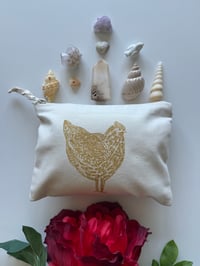 Image 1 of Trousse jolie poule dorée