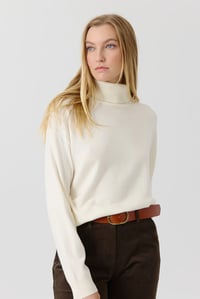 Image 3 of Jersey Aube Crema