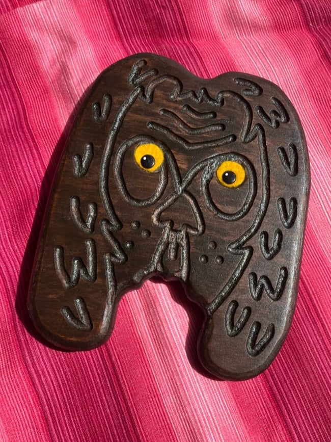 Image of WODD CUT DOG