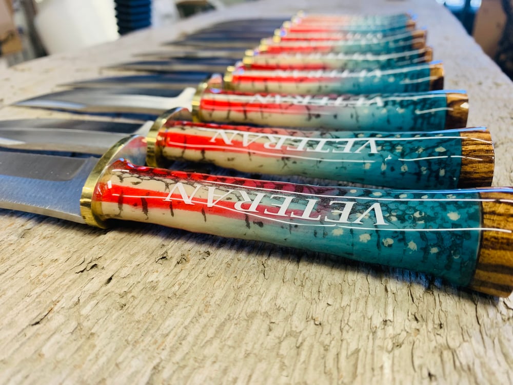 Image of American VETERAN Knife
