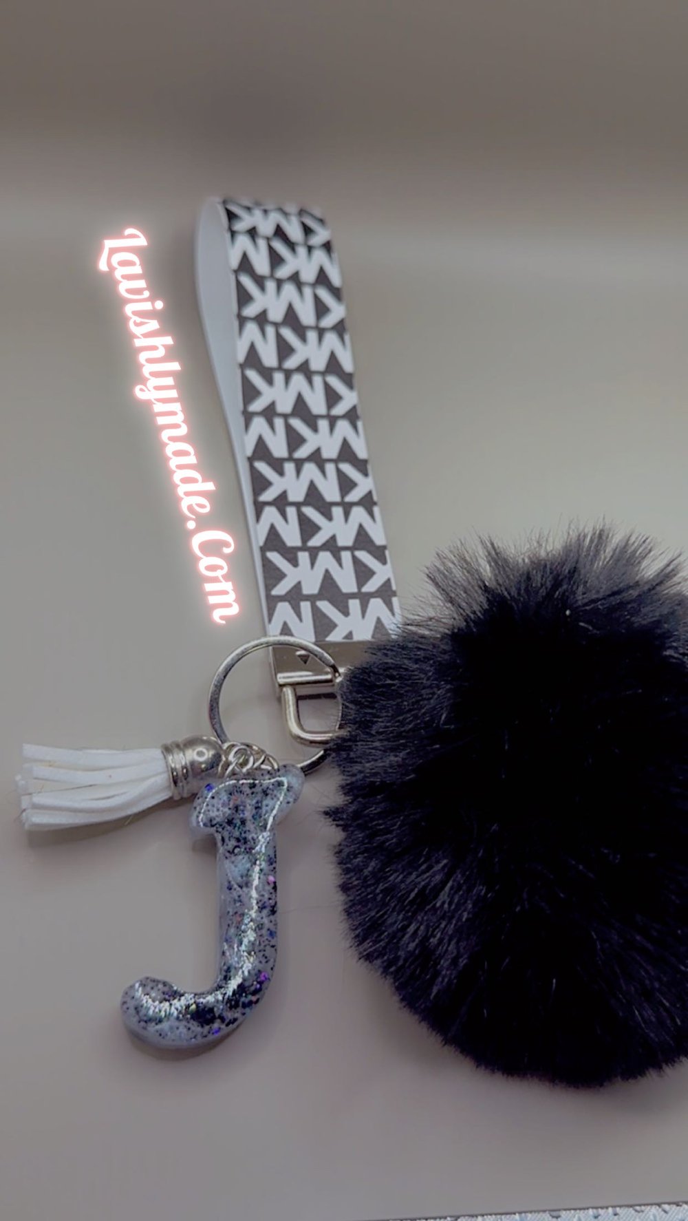 Image of Black/White MK Keychain🖤