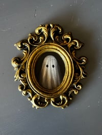 Image 1 of Fantasma pequeño