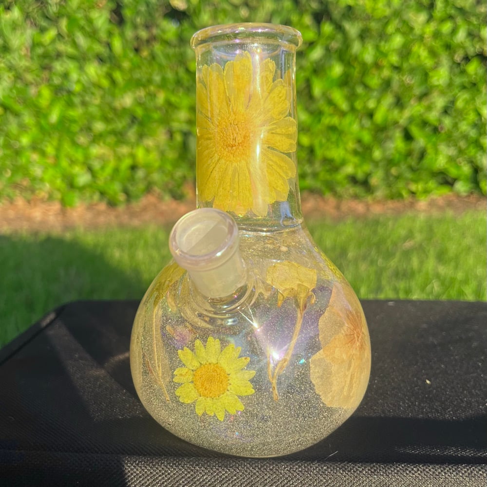 Image of citrine & yellow flowers holographic 6”