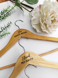Image 1 of Hangers Priodas 