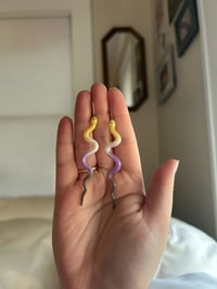 Image 2 of nonbinary snakes 