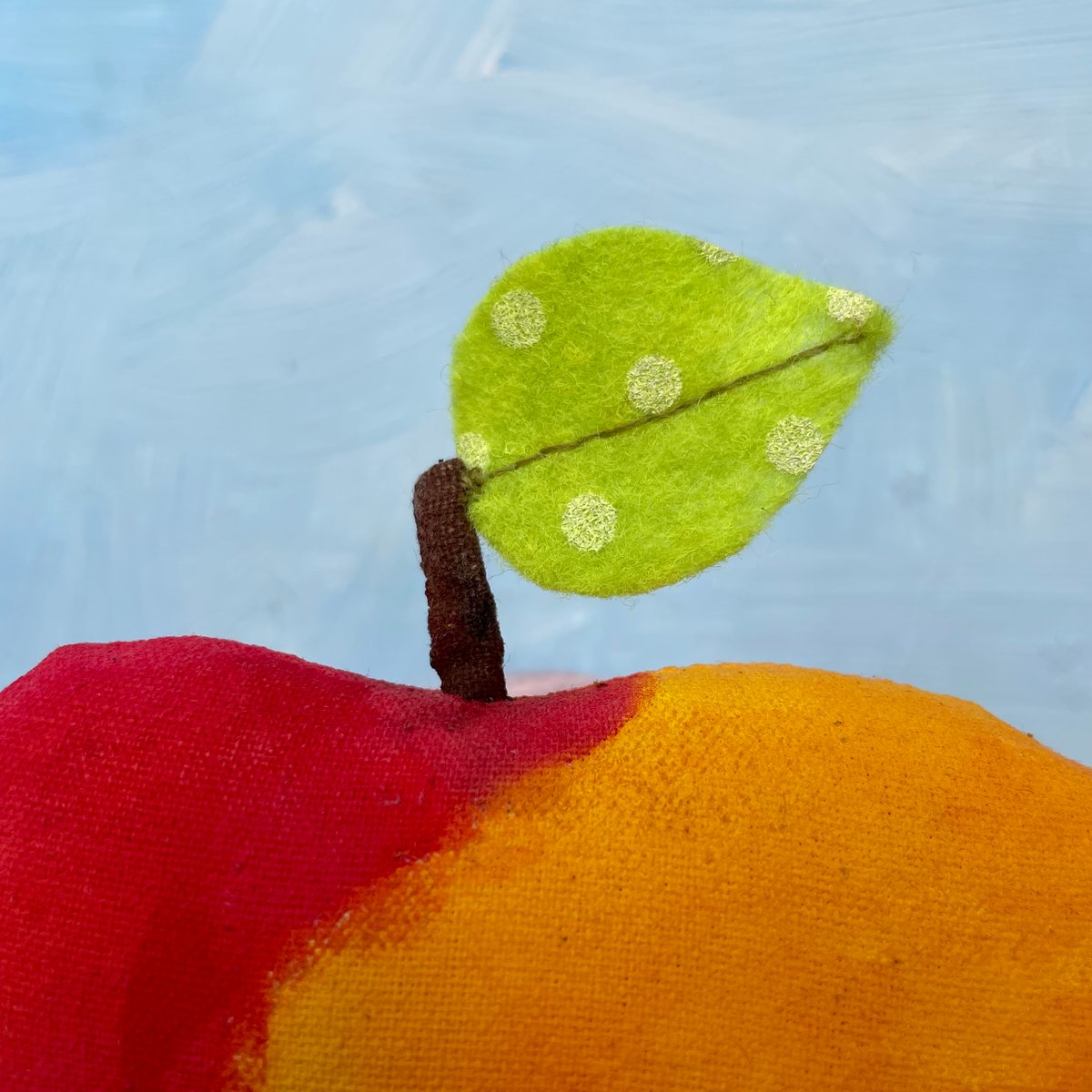 Image of Happy Apple Blythe Mask