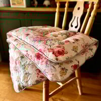 Image 1 of Vintage Style Floral Mini Eiderdown £130