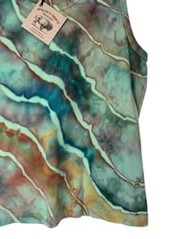 Image 5 of ♻️ UPCYCLED S Land's End Knit Tank in Earthy Geode Ice Dye