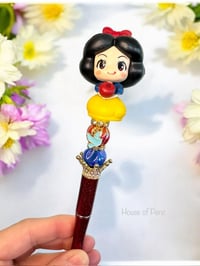 Image 1 of Princess With Apple Pen