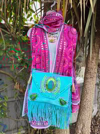 Image 2 of Thassos scarf - Hot Pink with turquoise trim