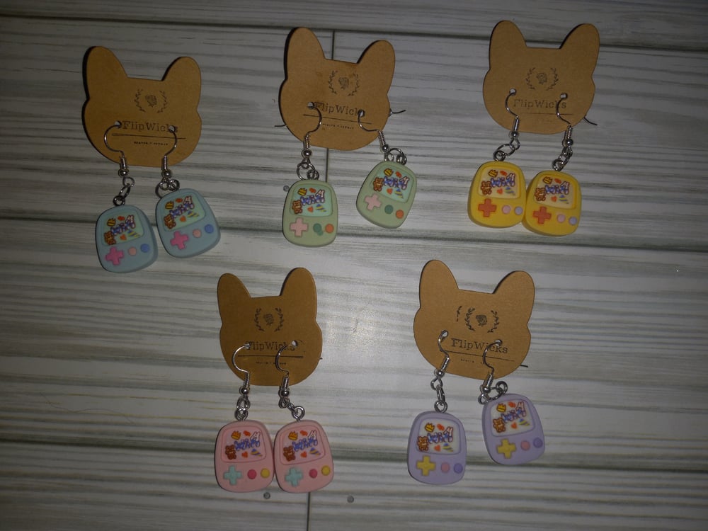 Image of Retro Boy Earrings.