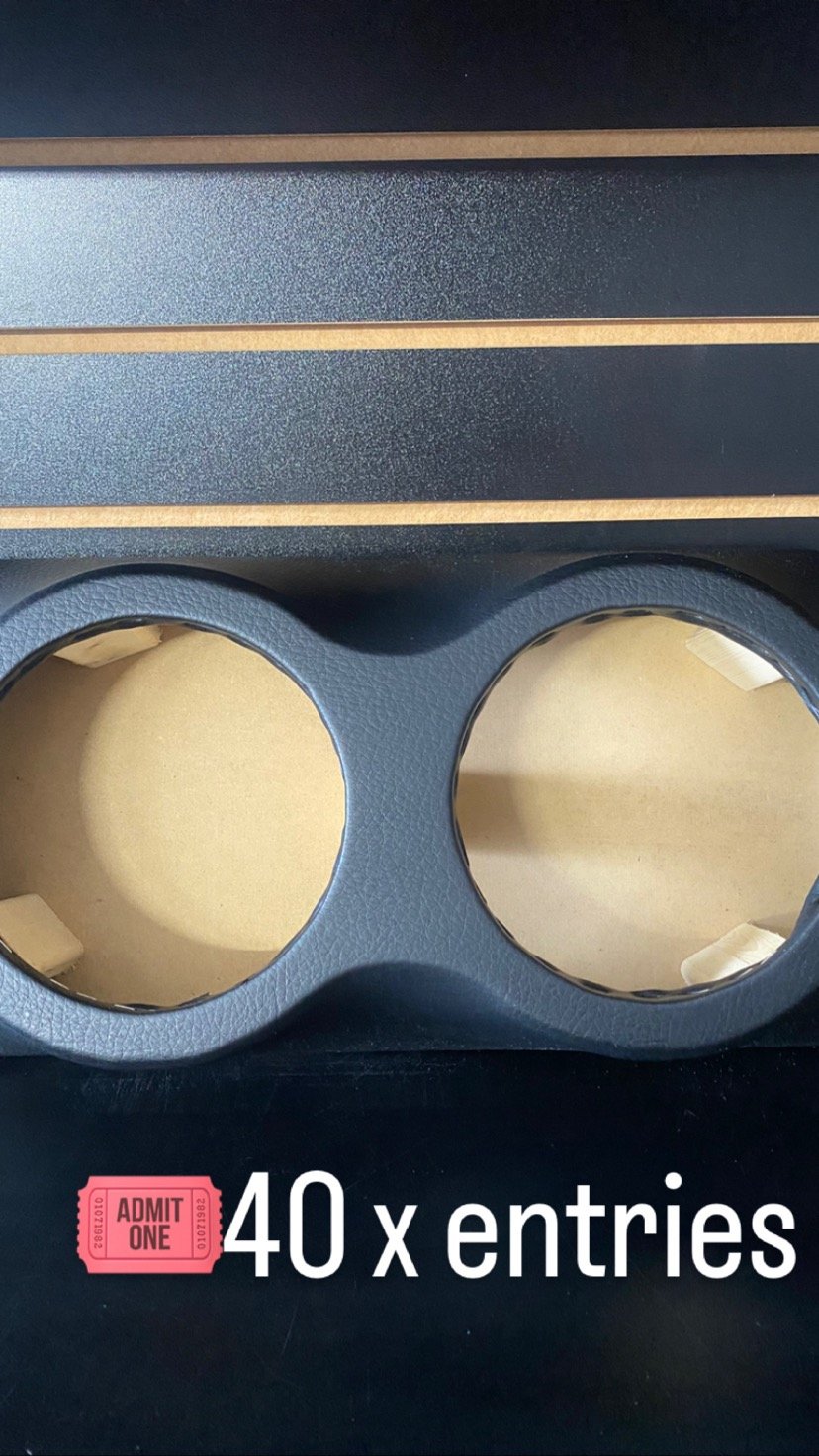 Universal speaker pod 2 6.5”