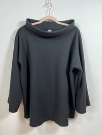 Image 2 of FLORA MAGLIA