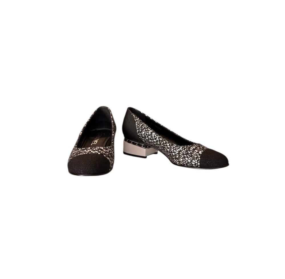 Image of Chanel Size 37 Tweed Shoes 1010-132
