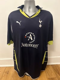 Image 2 of Tottenham Hotspur “MODRIĆ 14” 2010/11 Third Shirt + PL patches (XL)