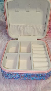 Image 2 of Betty Boop Jewelry Box