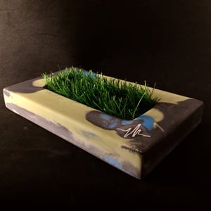 Image of Wired Ramps Planter ( Dark Grey, Blue and Slime Yellow)