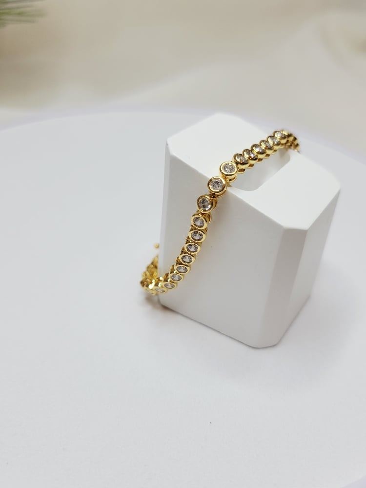 Image of Dazzling Bracelet 