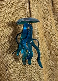 Image 6 of Iridescent Blue Jellyfish