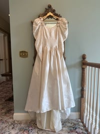 Image 6 of 1980s English Rose