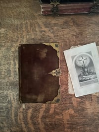 Image 5 of Paroissien, XIXème siècle velours marron et fermoir doré