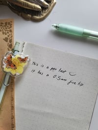 Image 2 of Butterfly Daffodil Pen 