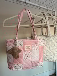 Image 2 of Fawn tote