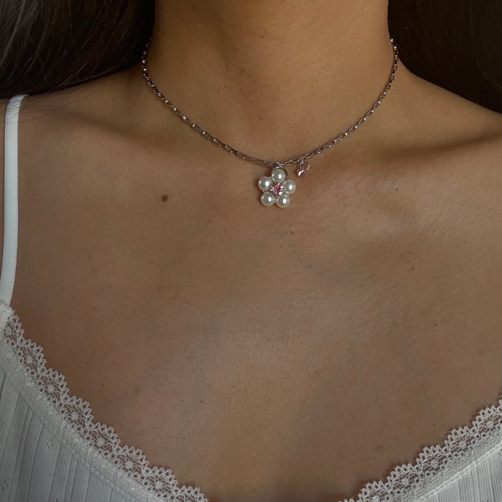 Image of Love Me Not Necklace
