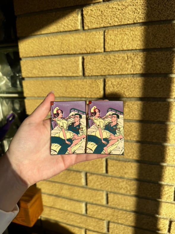 Image of yakuza finance p4p in hands
