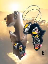 Image 6 of African Necklace