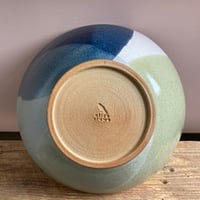 Image 3 of Serving bowl