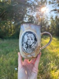 Image 10 of Yellow Bell x 14 Hands (Fiery Dolly)