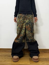 Image 5 of FLECKTARN Split Black Camo Pants