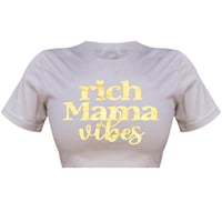 Rich Mama Vibes Crop T-shirt 💛