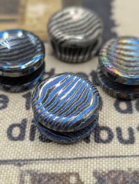 Image 3 of Pre-order Custom Zircuti Button Dish/5S Stripe Blue Etched