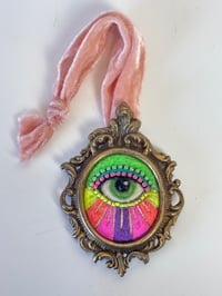 Ornament - Mystic Eye 2 