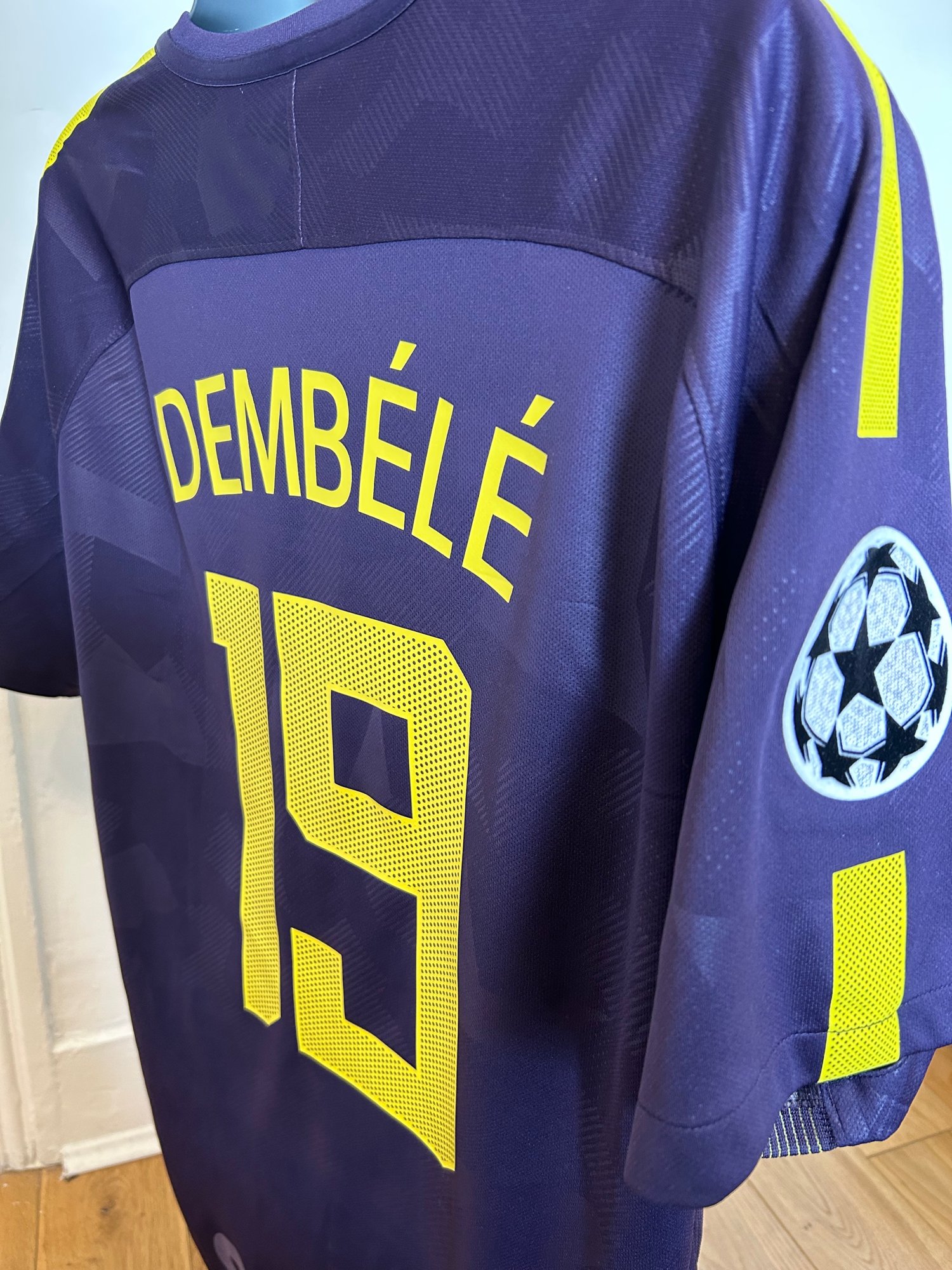 Image of Tottenham Hotspur “DEMBELE 19” 2017/18 Third Shirt + UCL patches (XL)